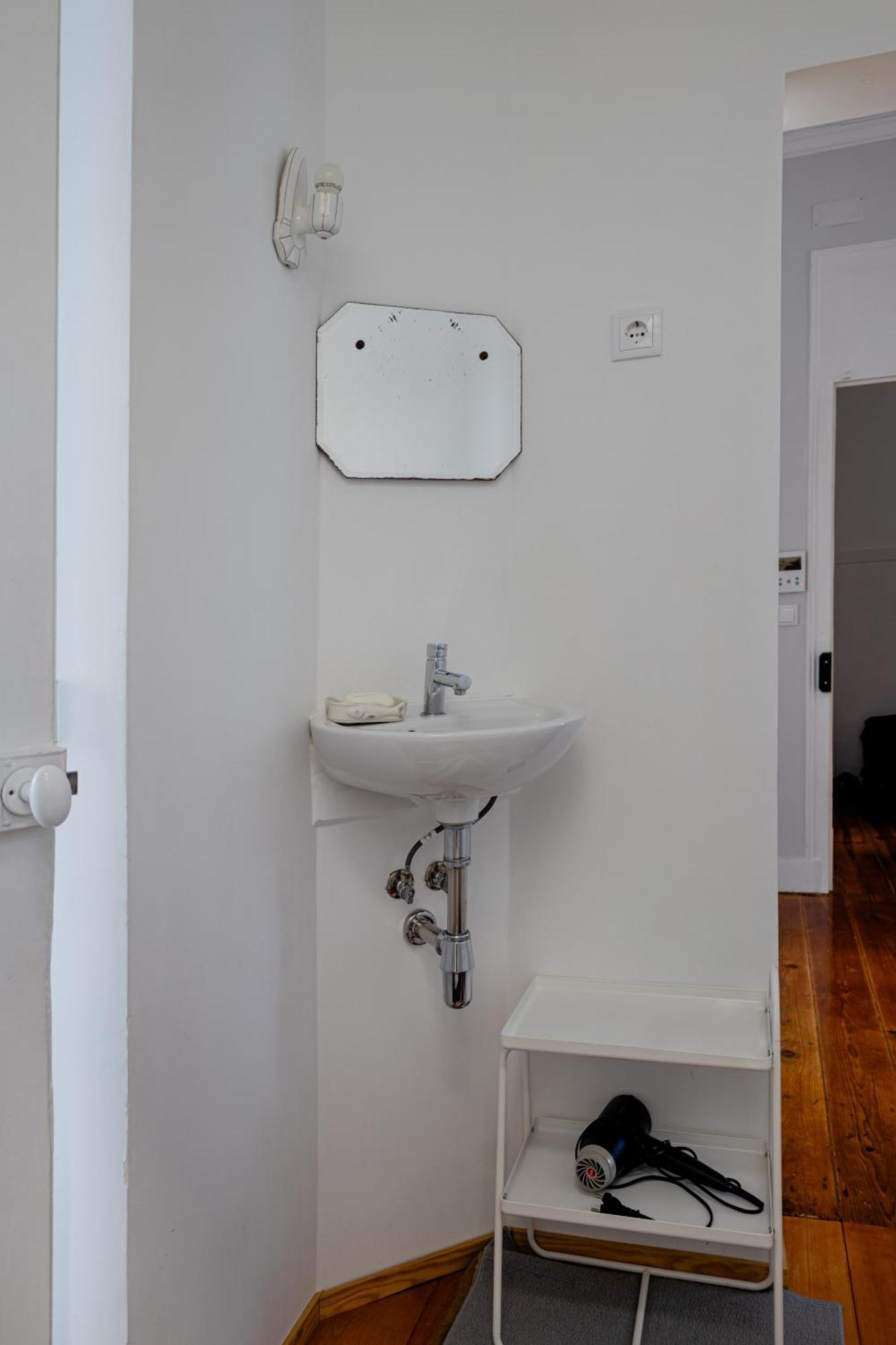 Angels Homes N.27 1ºandar, Bairro Tipico, Centro Cidade Lissabon Exterior foto